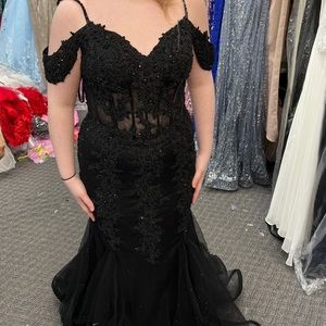 Black prom dress worn once brand new